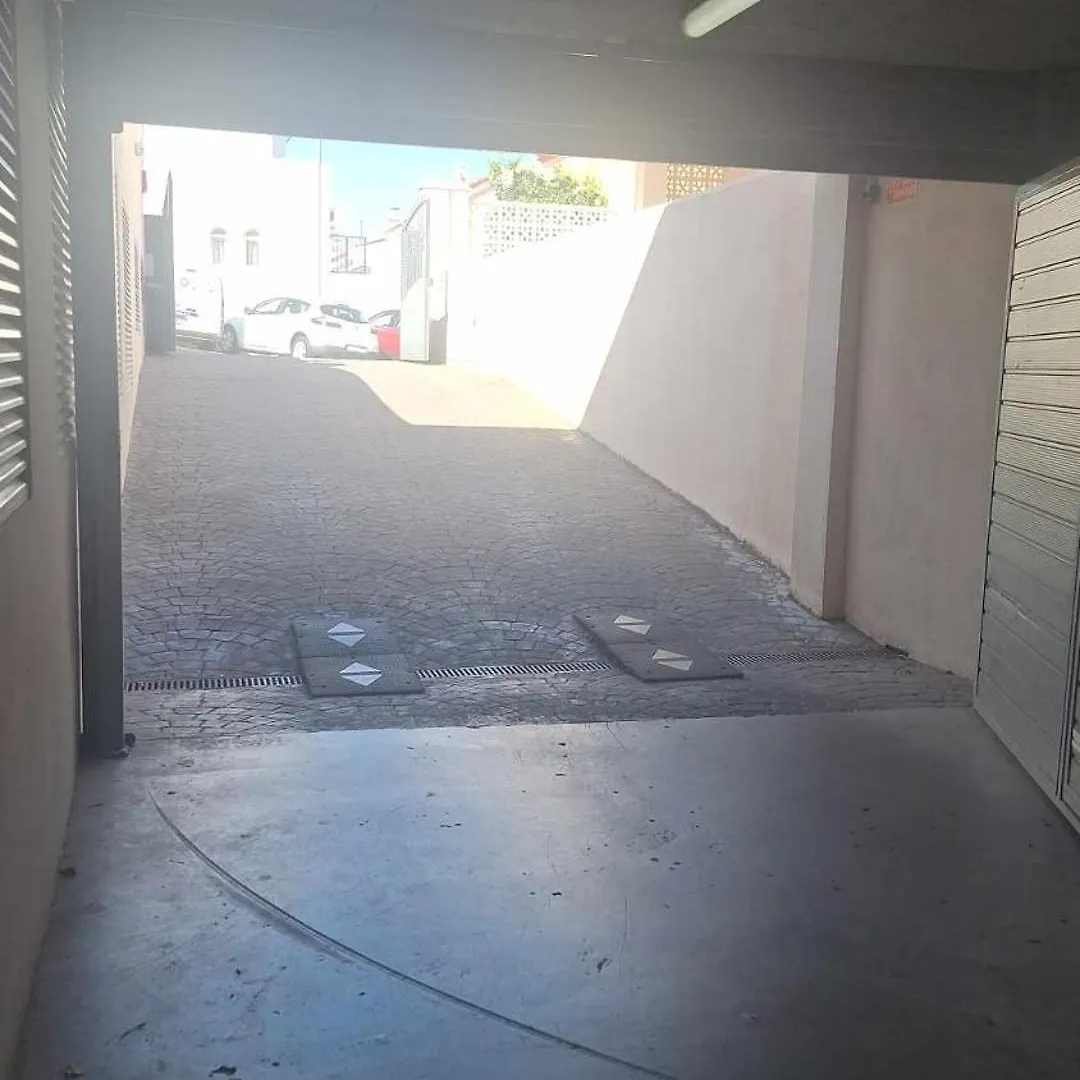 Vistsolmar -Apartamentos Budha - Solo Familias ! Zona Tivoli Benalmadena 0*,