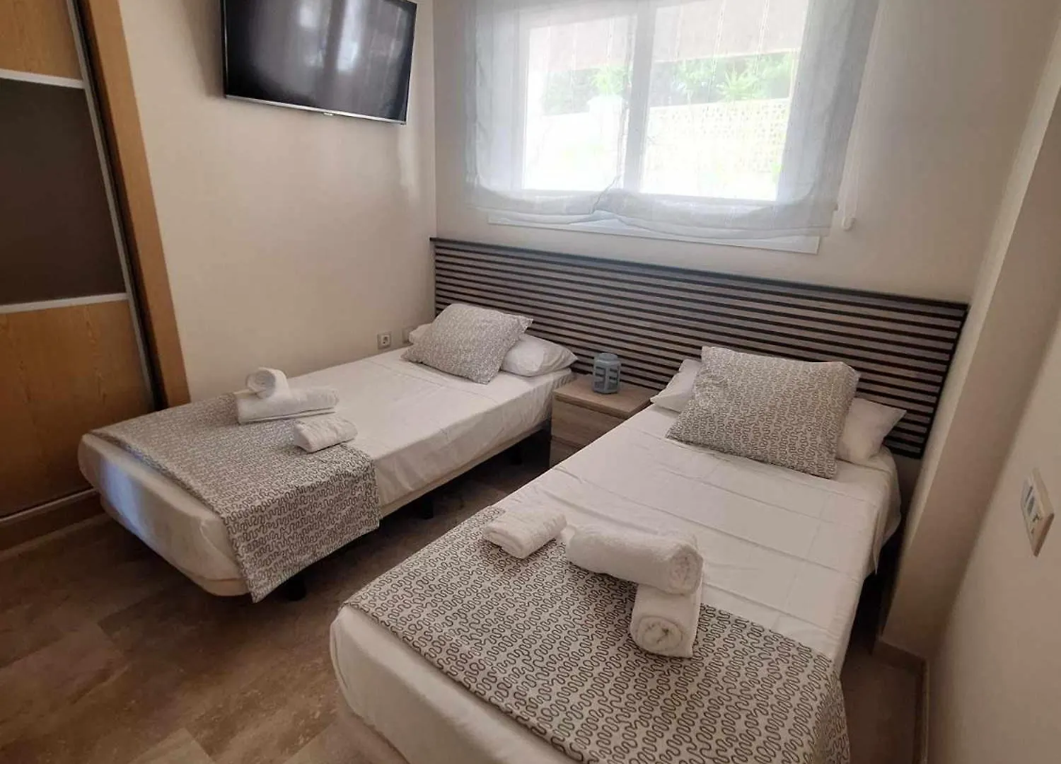 Vistsolmar -Apartamentos Budha - Solo Familias ! Zona Tivoli Benalmadena