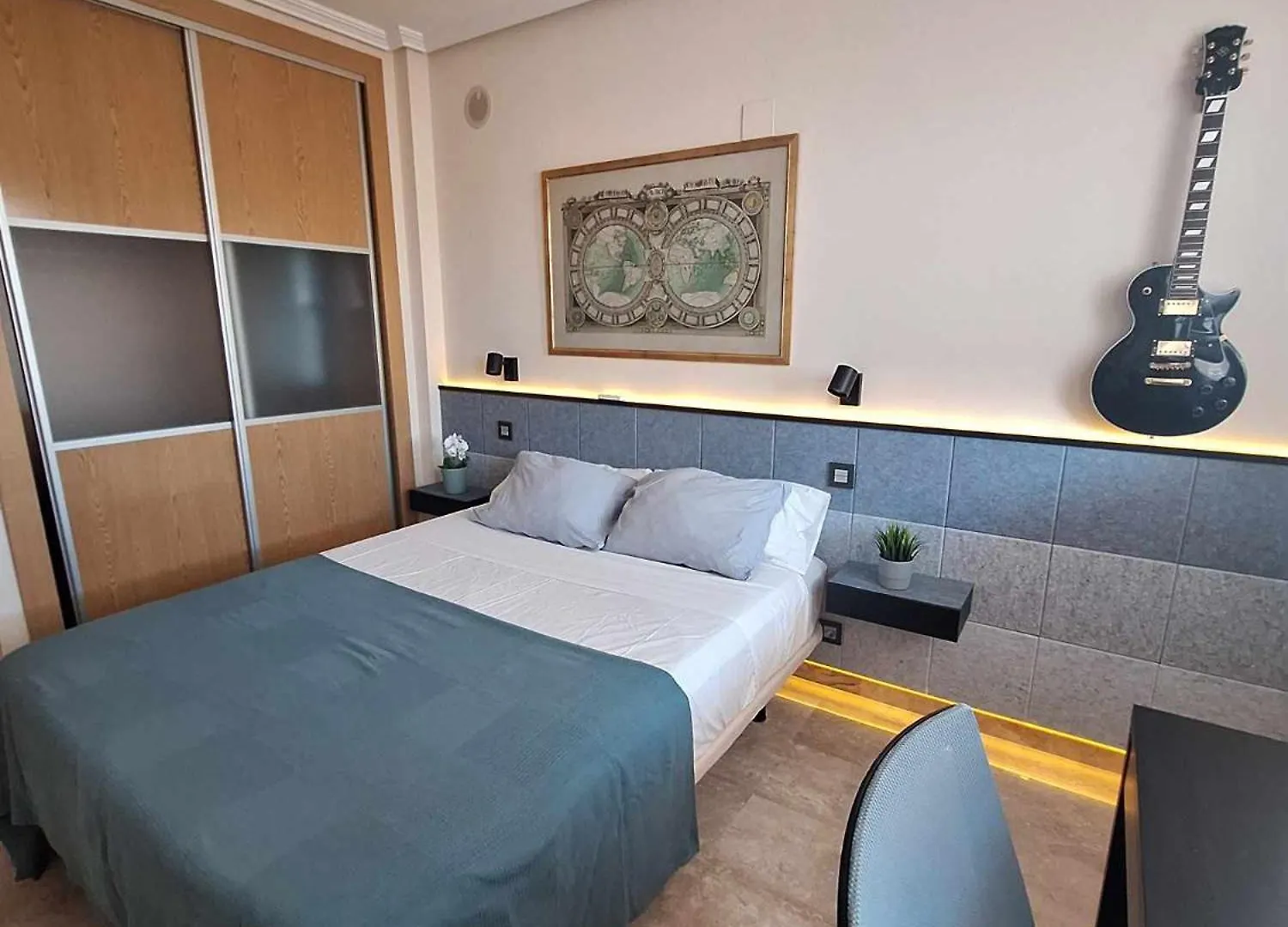 Apartment Vistsolmar -Apartamentos Budha - Solo Familias ! Zona Tivoli Benalmadena Spain