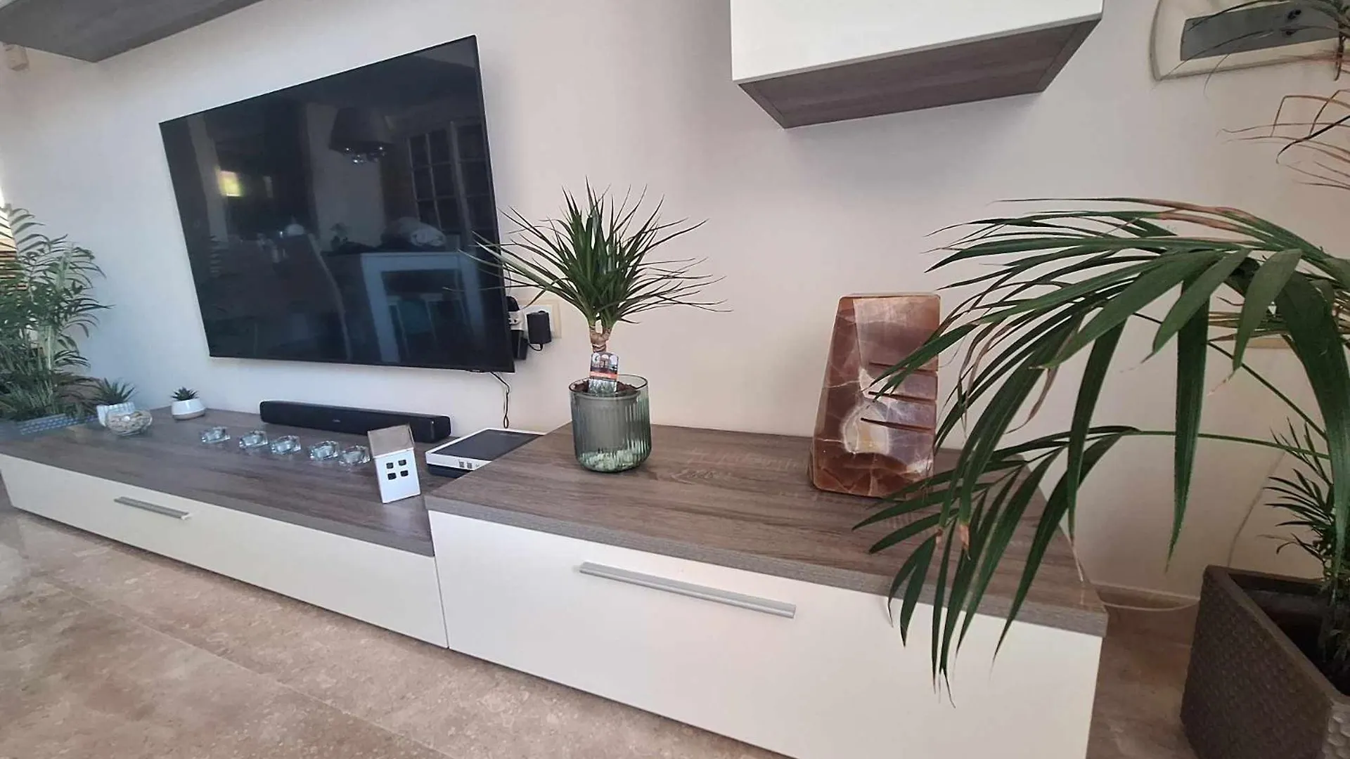 Vistsolmar -Apartamentos Budha - Solo Familias ! Zona Tivoli Benalmadena