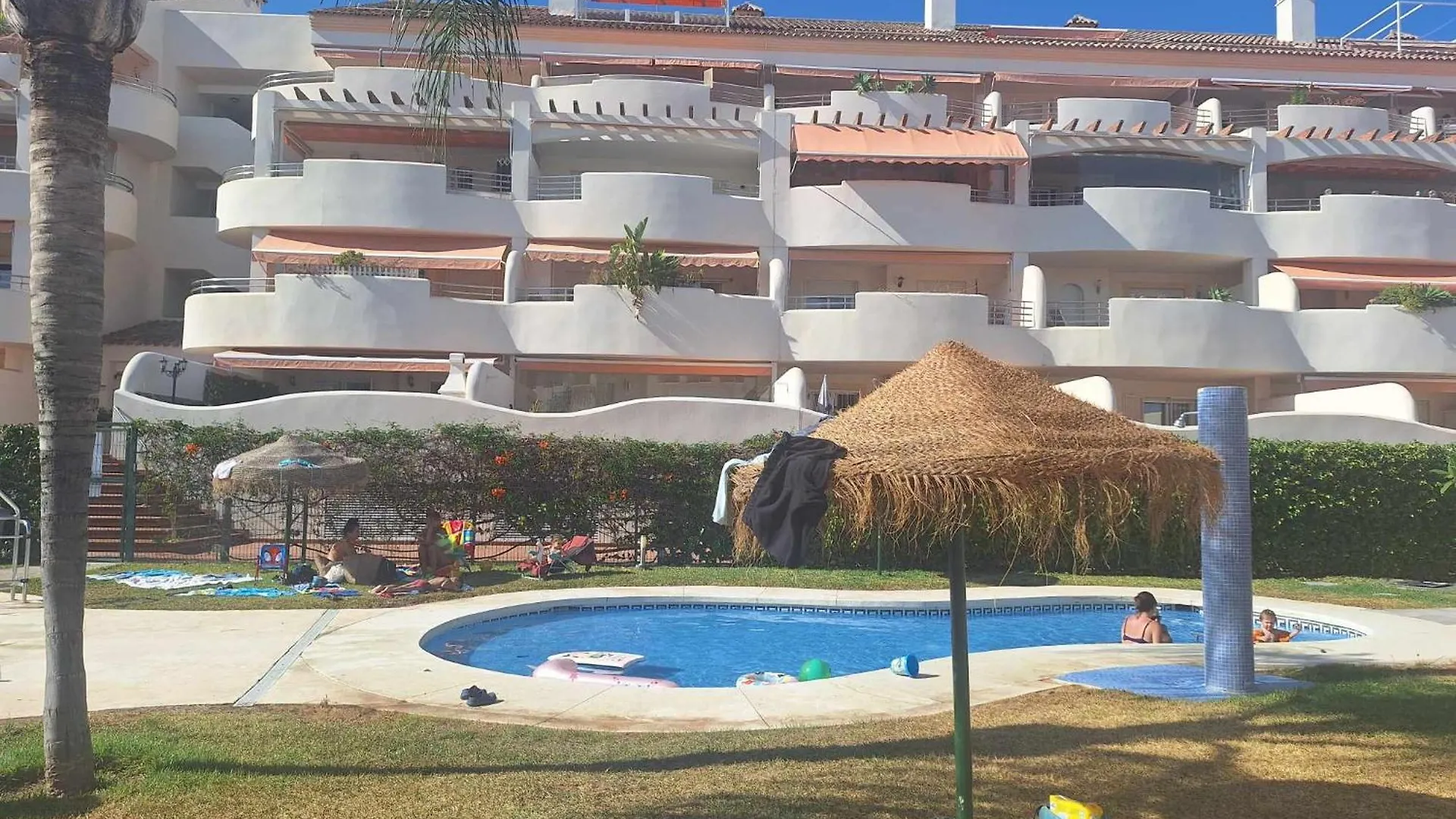 Apartment Vistsolmar -Apartamentos Budha - Solo Familias ! Zona Tivoli Benalmadena