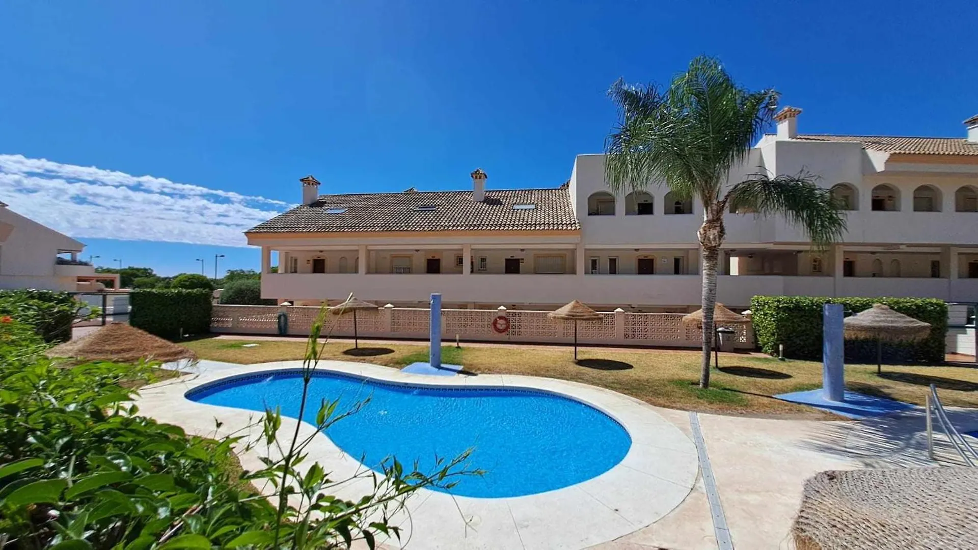 Vistsolmar -Apartamentos Budha - Solo Familias ! Zona Tivoli Benalmadena Spain