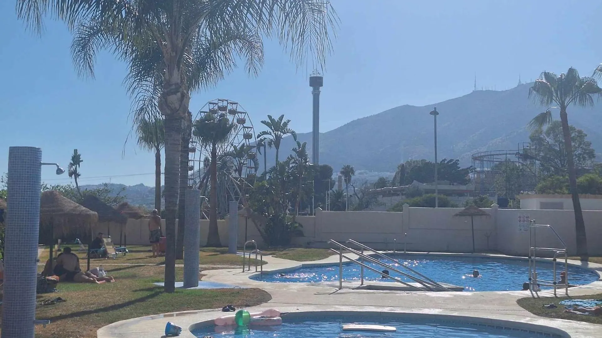 Appartement Vistsolmar -Apartamentos Budha - Solo Familias ! Zona Tivoli Benalmádena Espagne