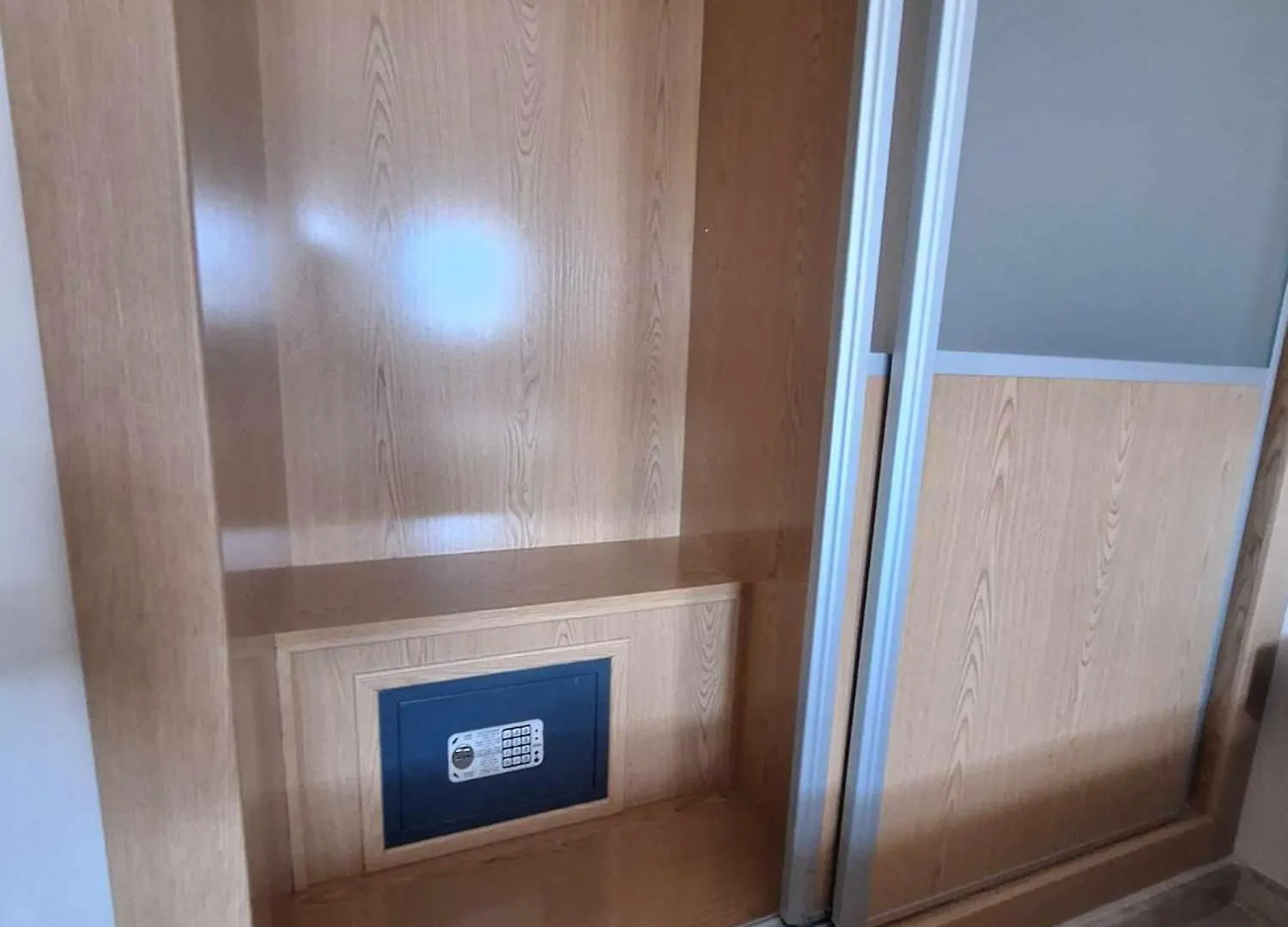 Vistsolmar -Apartamentos Budha - Solo Familias ! Zona Tivoli Benalmádena Appartement